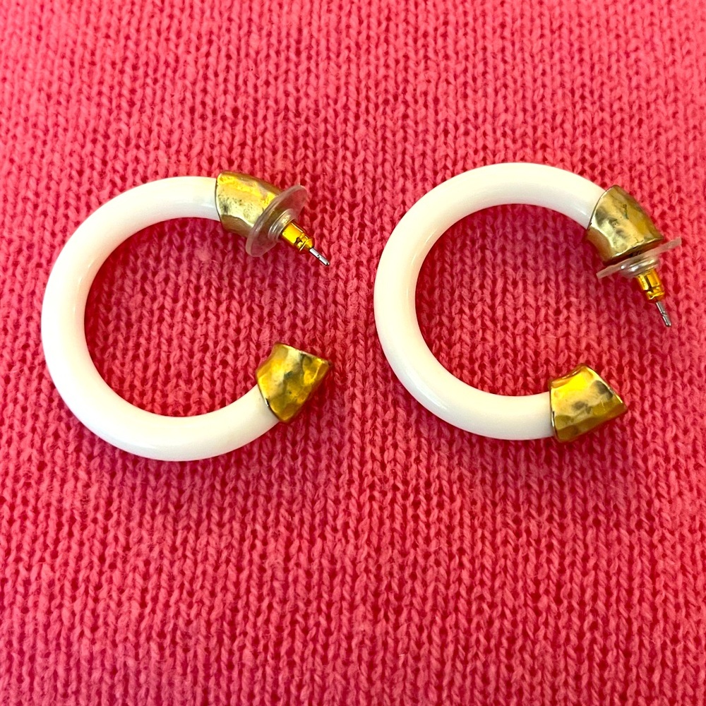 Vintage Gold and White Hoop Earrings - Picture 3 of 16